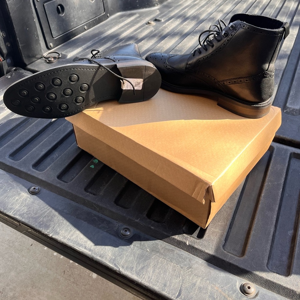 Wingtip boots - Picture 5 of 5